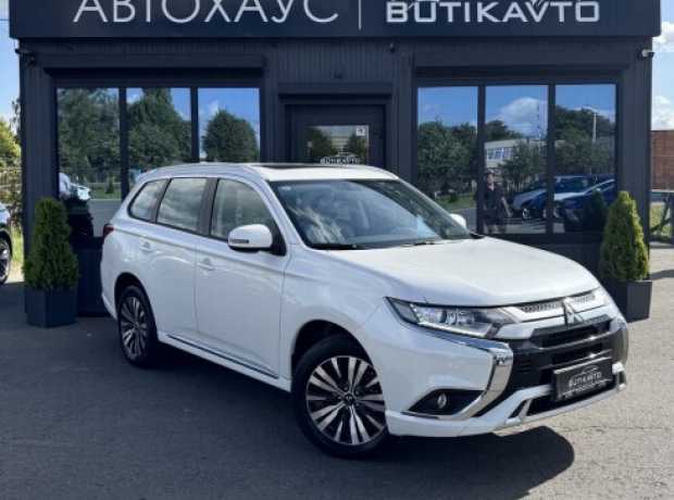 Mitsubishi Outlander III  3-й рестайлинг, 2022, пробег 86 км