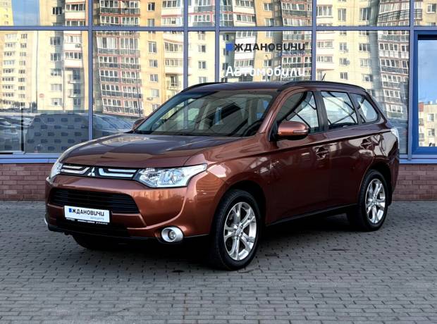 Mitsubishi Outlander III