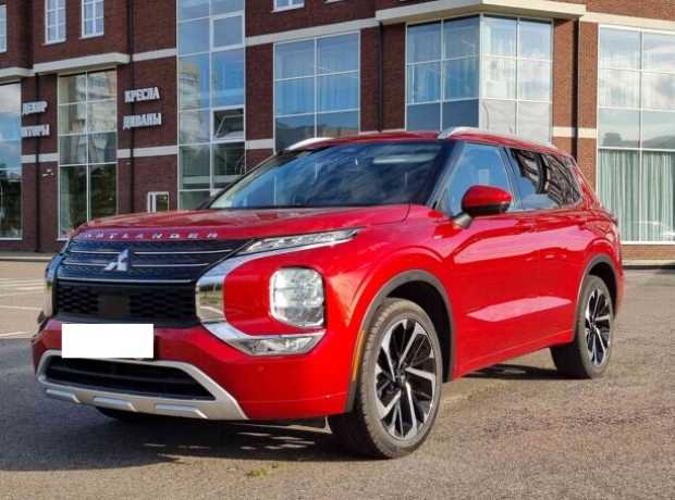 Mitsubishi Outlander IV, 2022, пробег 44500 км