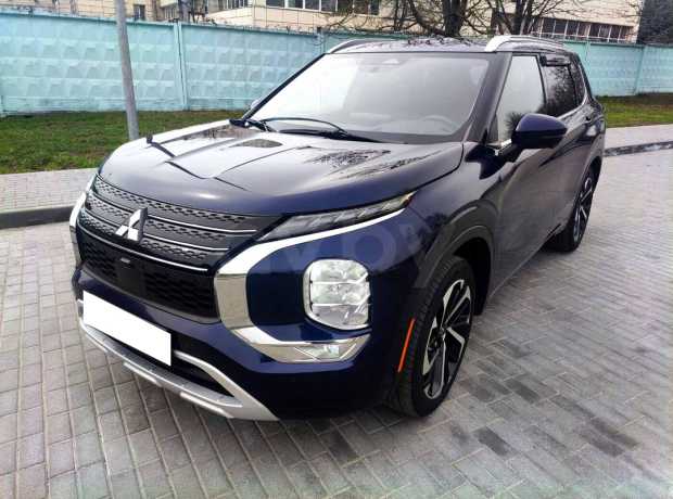 Mitsubishi Outlander IV