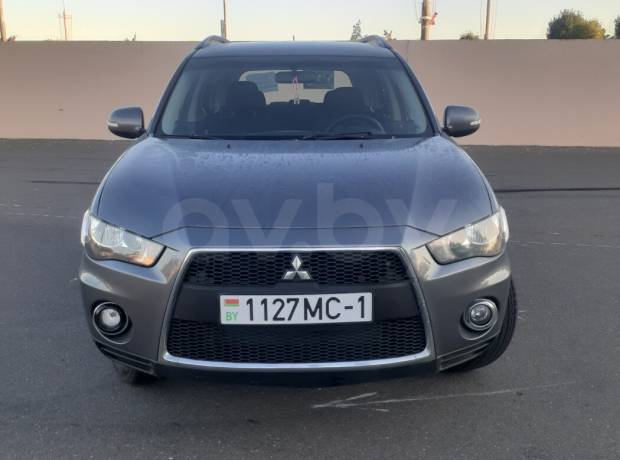 Mitsubishi Outlander XL Рестайлинг