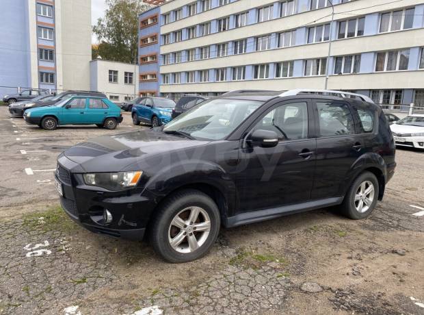 Mitsubishi Outlander XL Рестайлинг