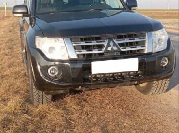 Mitsubishi Pajero IV  Рестайлинг, 2012, пробег 336000 км