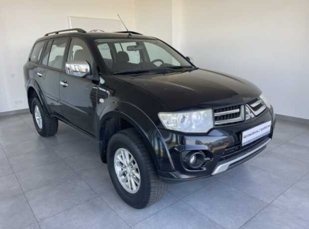 Mitsubishi Pajero Sport II  Рестайлинг, 2013, пробег 222000 км