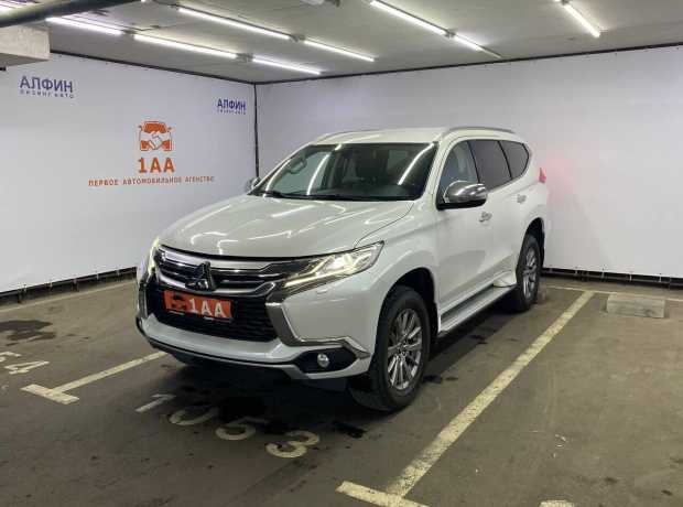 Mitsubishi Pajero Sport III