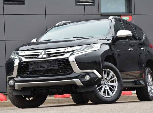 Mitsubishi Pajero Sport III