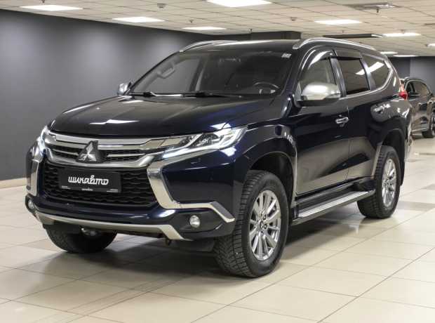 Mitsubishi Pajero Sport III