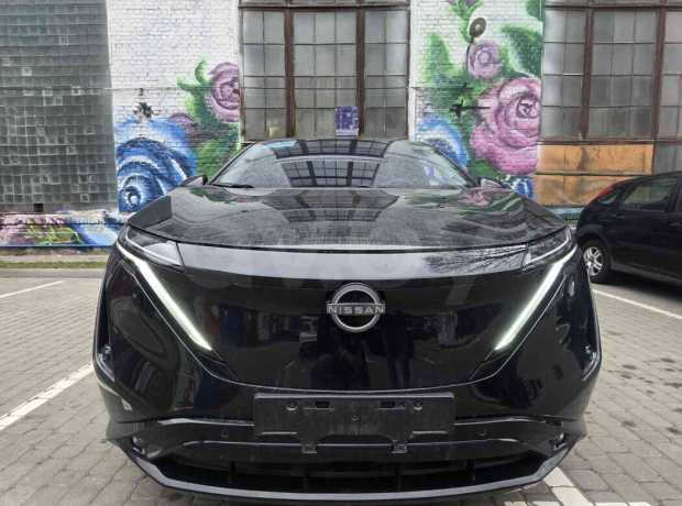 Nissan Ariya I
