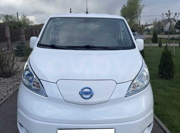 Nissan e-NV200 I