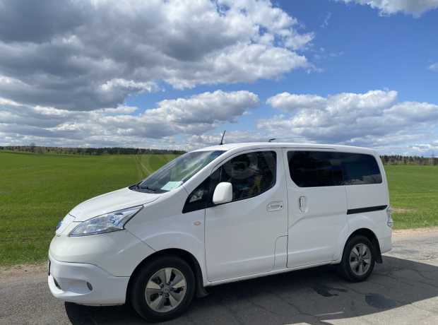 Nissan e-NV200 I