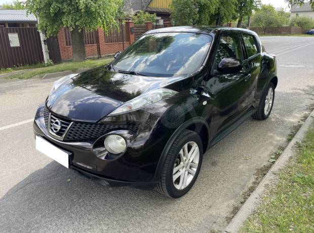 Nissan Juke YF15