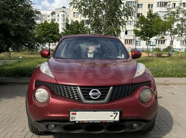 Nissan Juke YF15