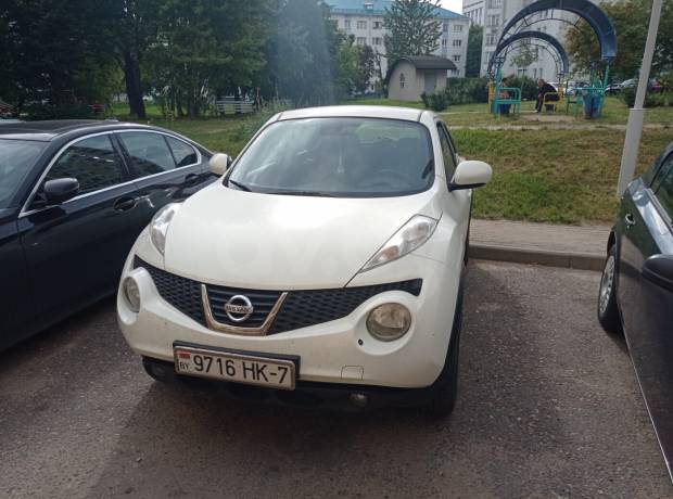 Nissan Juke YF15