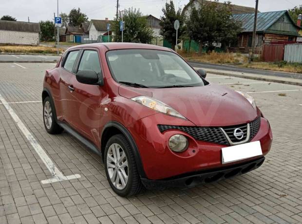 Nissan Juke YF15