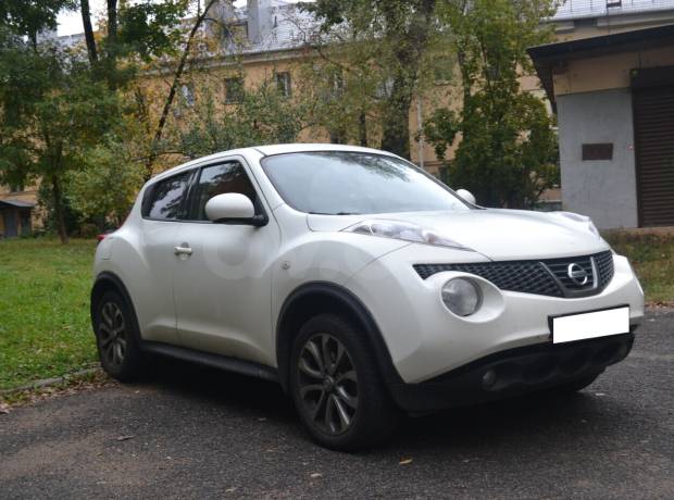 Nissan Juke YF15