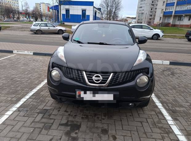 Nissan Juke YF15