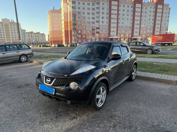 Nissan Juke YF15