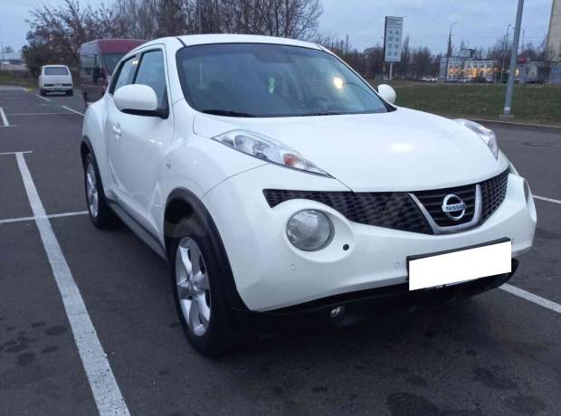 Nissan Juke YF15