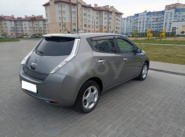 Nissan Leaf I