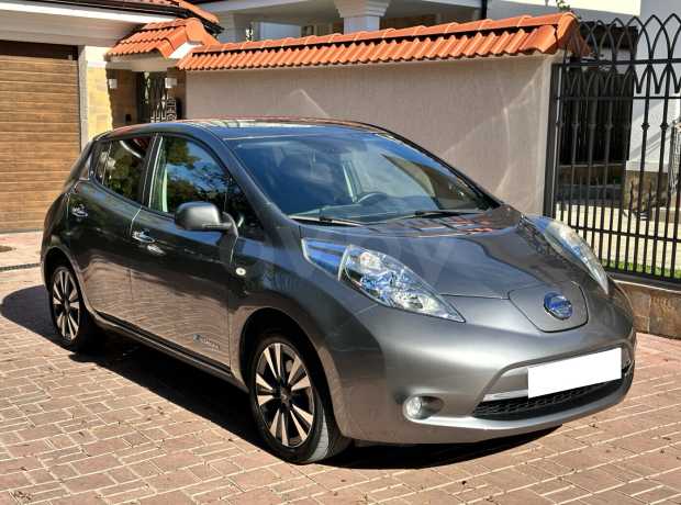 Nissan Leaf I