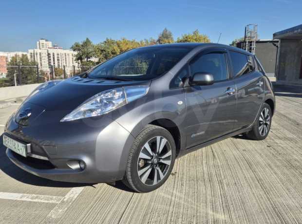 Nissan Leaf I