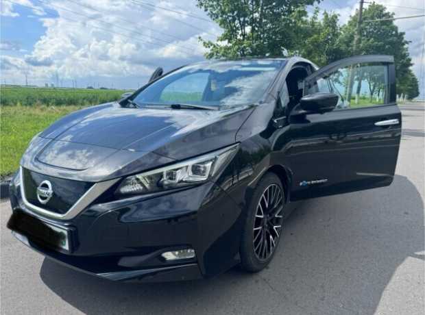 Nissan Leaf II, 2018, пробег 135000 км