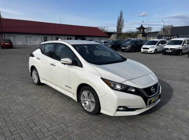 Nissan Leaf II, 2018, пробег 22864 км