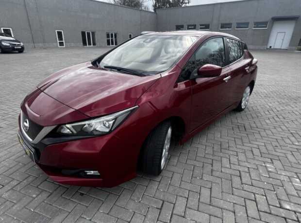Nissan Leaf II, 2018, пробег 38500 км