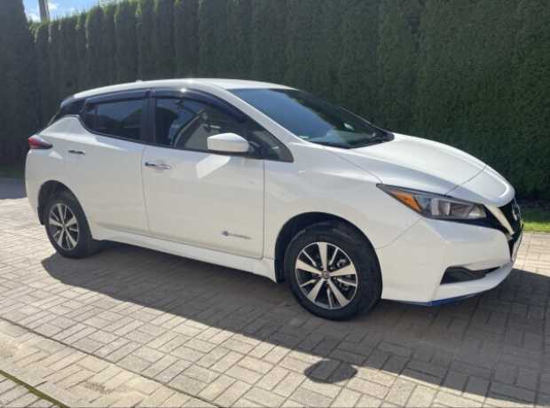 Nissan Leaf II, 2019, пробег 61000 км