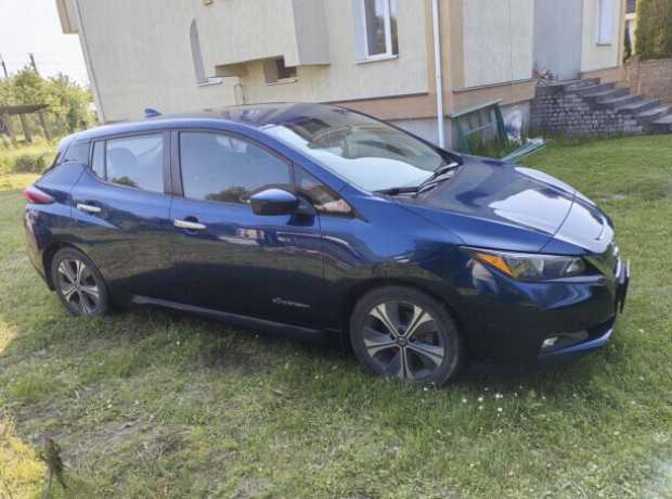 Nissan Leaf II, 2019, пробег 61500 км