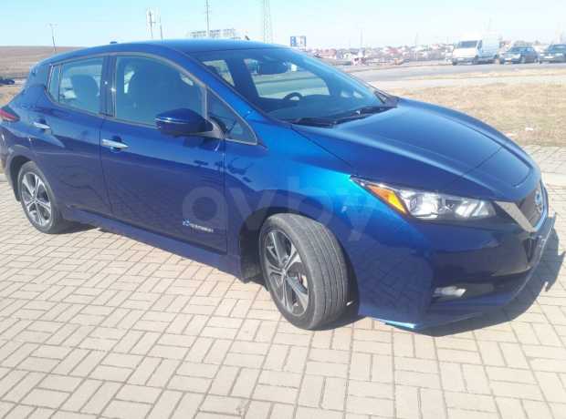 Nissan Leaf II