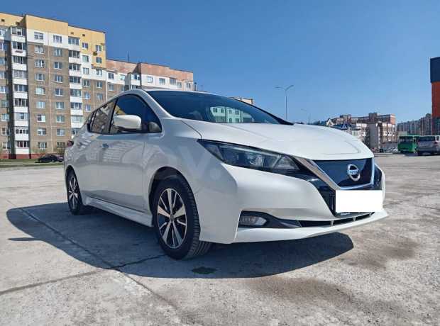 Nissan Leaf II