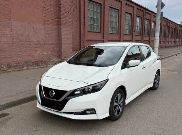 Nissan Leaf II