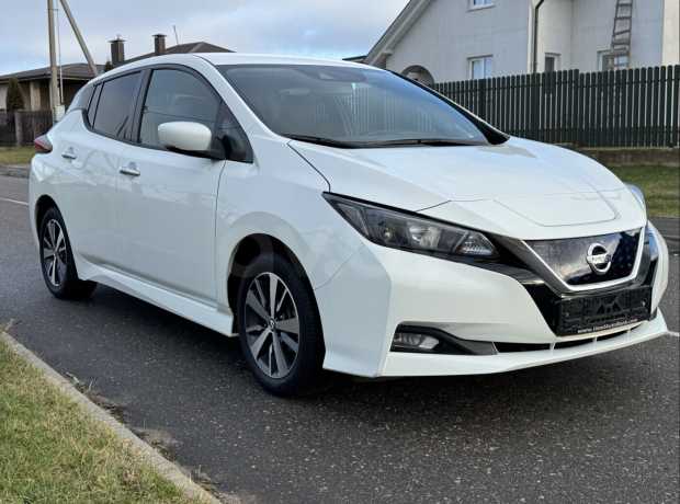 Nissan Leaf II