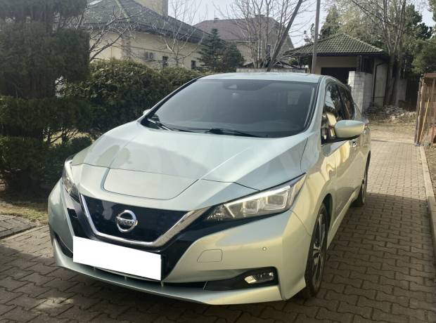 Nissan Leaf II