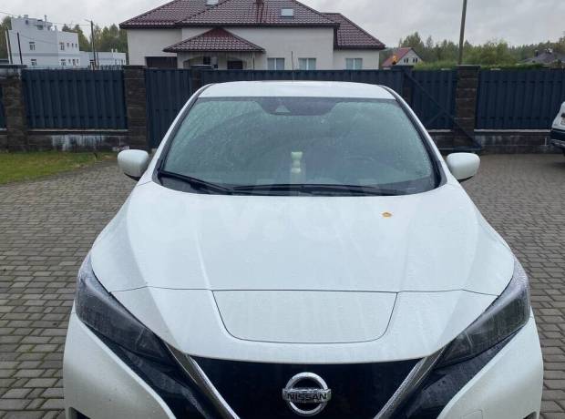 Nissan Leaf II