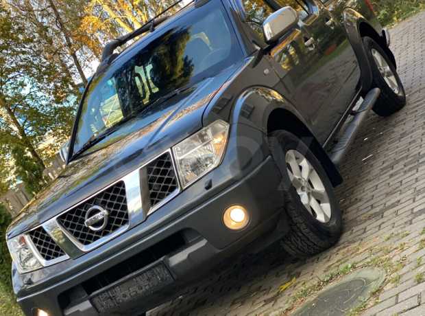 Nissan Navara D40