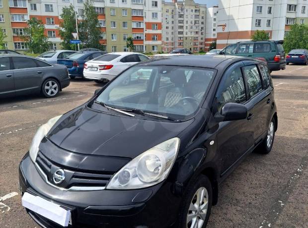 Nissan Note I (E11) Рестайлинг