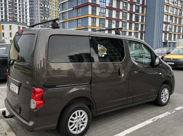 Nissan NV200 I