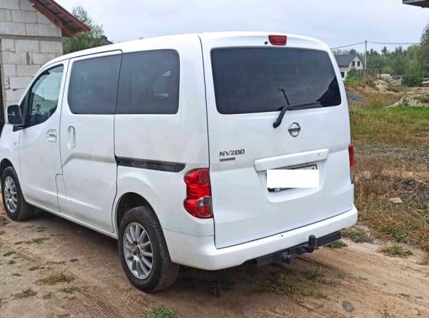 Nissan NV200 I