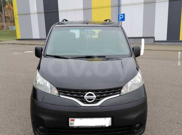 Nissan NV200 I