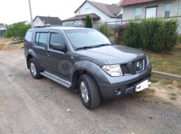 Nissan Pathfinder R51