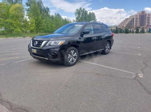 Nissan Pathfinder R52 Рестайлинг