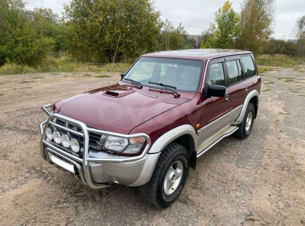 Nissan Patrol Y61