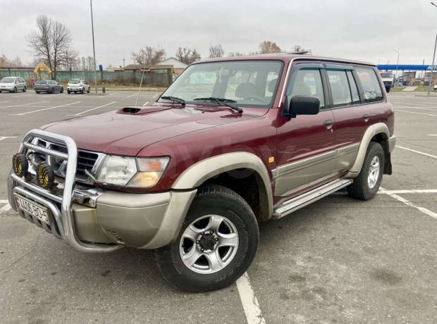 Nissan Patrol Y61