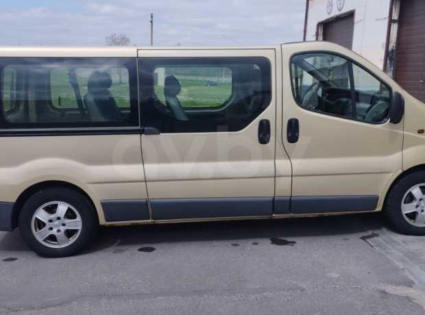 Nissan Primastar I