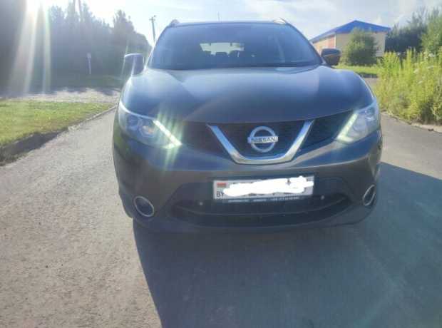 Nissan Qashqai II, 2015, пробег 175000 км