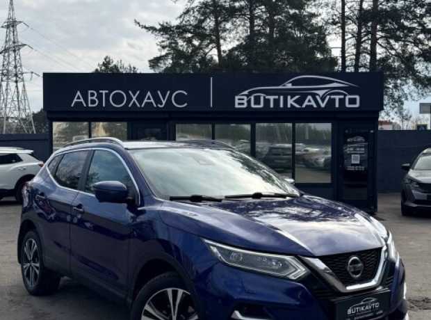Nissan Qashqai II Рестайлинг, 2018, пробег 216000 км Nissan Qashqai II Рестайлинг, 2018, пробег 216000 км