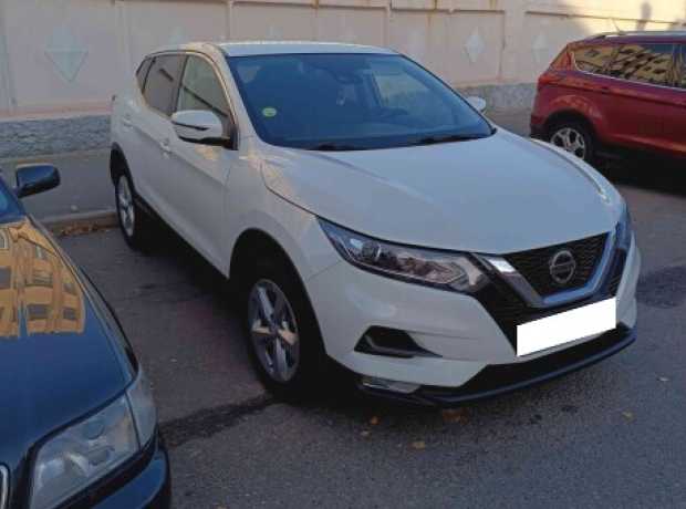 Nissan Qashqai II  Рестайлинг, 2020, пробег 215000 км