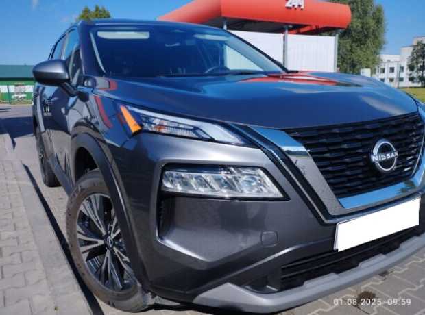 Nissan Rogue III, 2023, пробег 15000 км